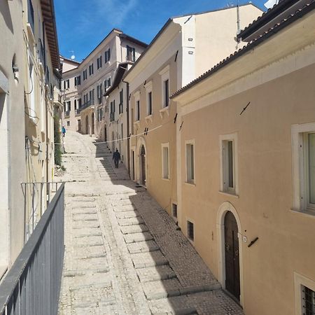 Dimora Grotta Masciarelli Hotel L'Aquila Ngoại thất bức ảnh